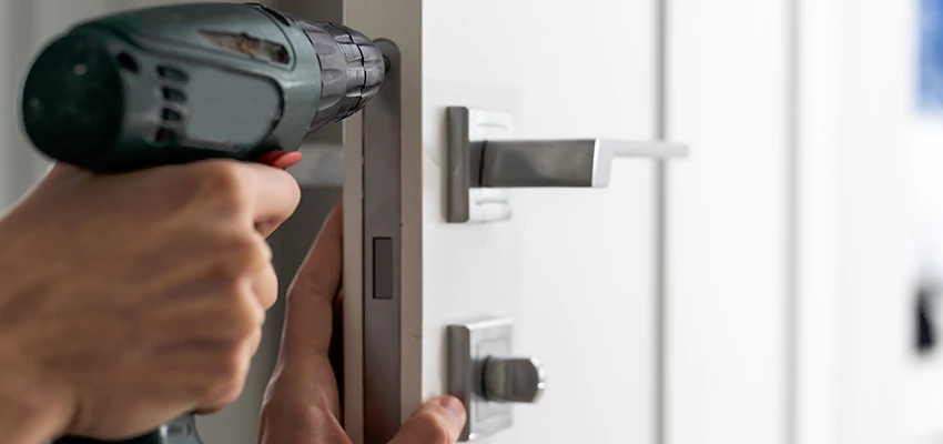 Locksmith For Lock Replacement Near Me in Rodeo, CA