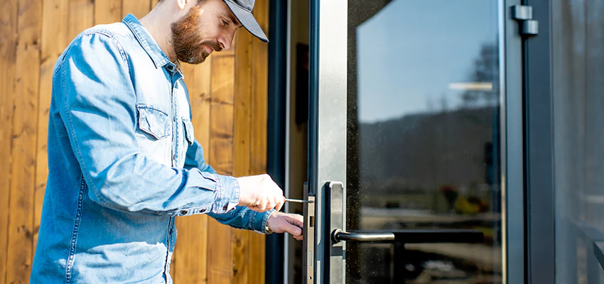 Frameless Glass Storefront Door Locks Replacement in Rodeo, CA